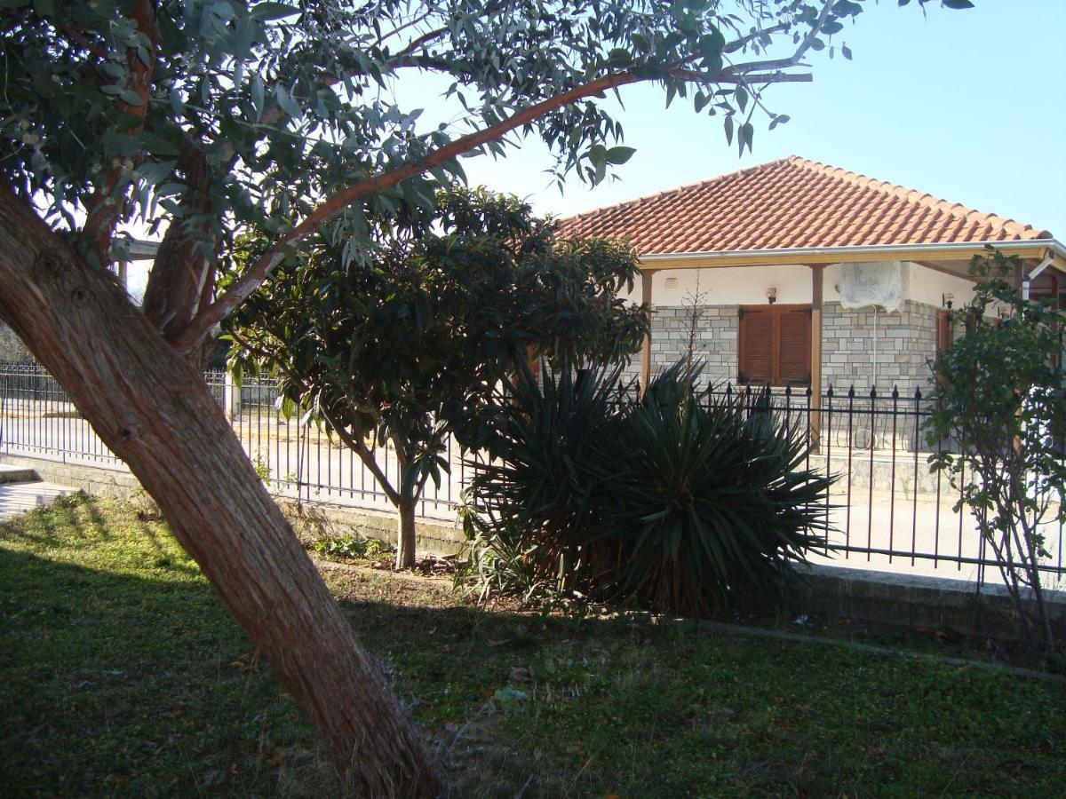 Polis΄ House Apartment Nea Nea Vrasna Exterior photo