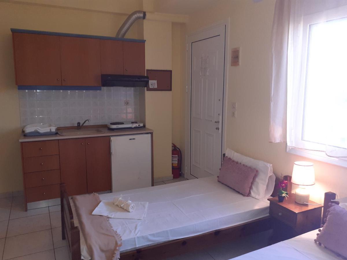 Polis΄ House Apartment Nea Nea Vrasna Exterior photo