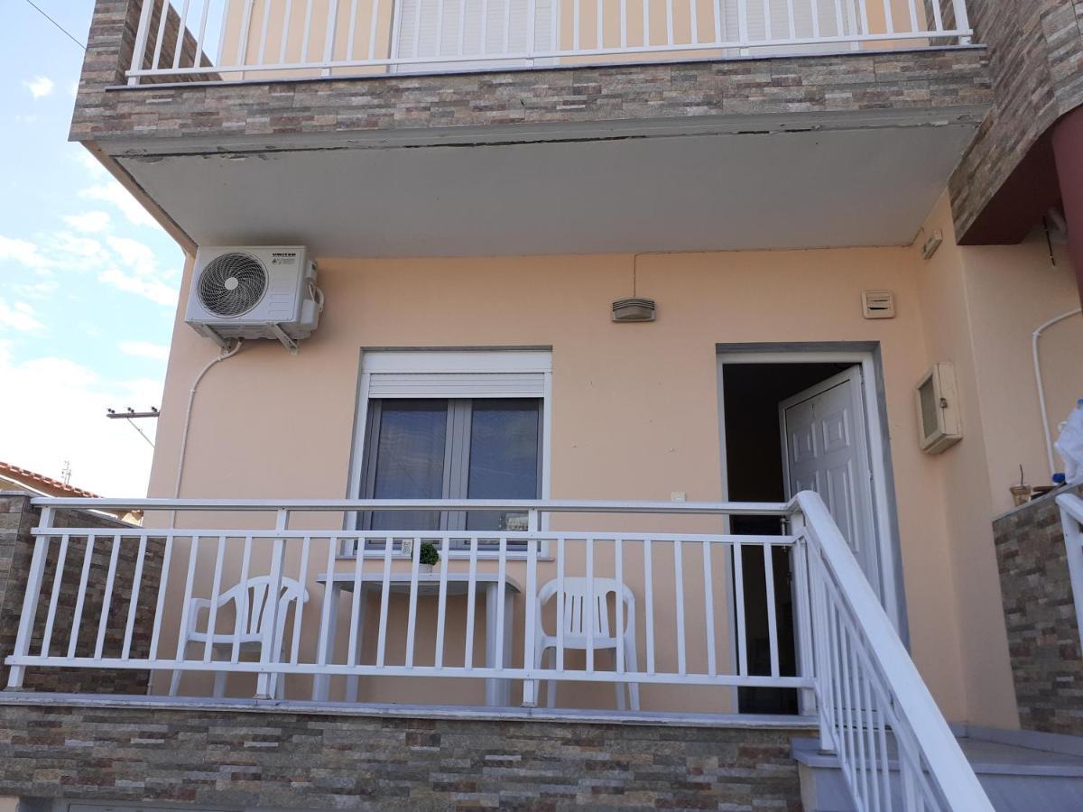 Polis΄ House Apartment Nea Nea Vrasna Exterior photo