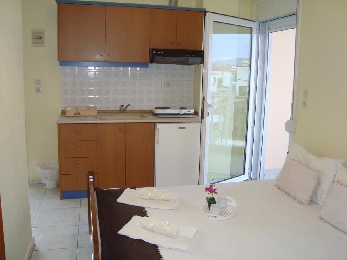 Polis΄ House Apartment Nea Nea Vrasna Exterior photo