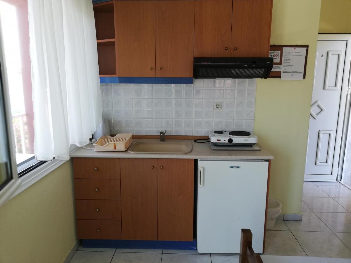 Polis΄ House Apartment Nea Nea Vrasna Exterior photo