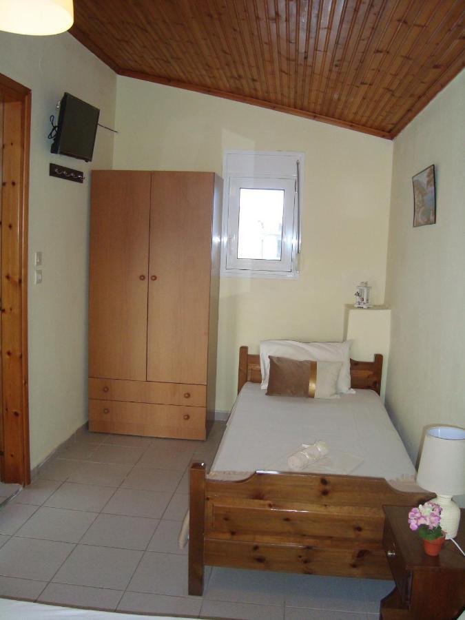 Polis΄ House Apartment Nea Nea Vrasna Exterior photo