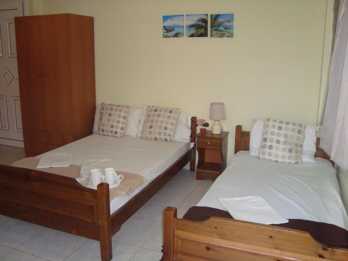 Polis΄ House Apartment Nea Nea Vrasna Exterior photo